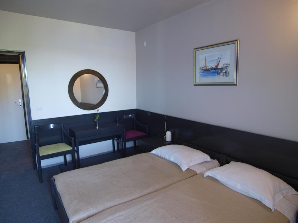 Villa Dalmacija Hvar Hotel Хвар Екстериор снимка