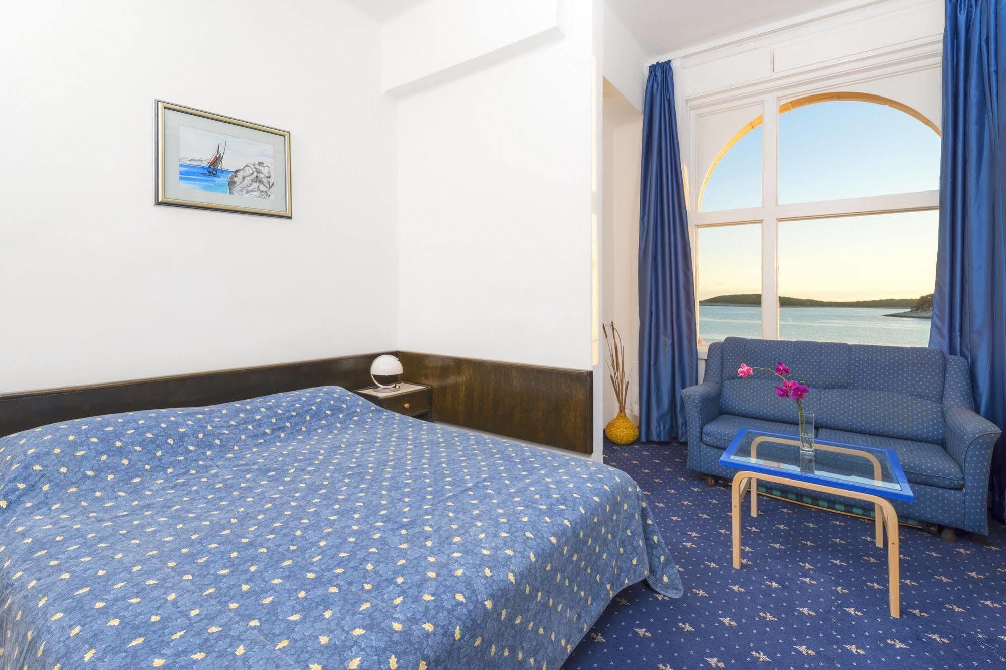 Villa Dalmacija Hvar Hotel Хвар Екстериор снимка
