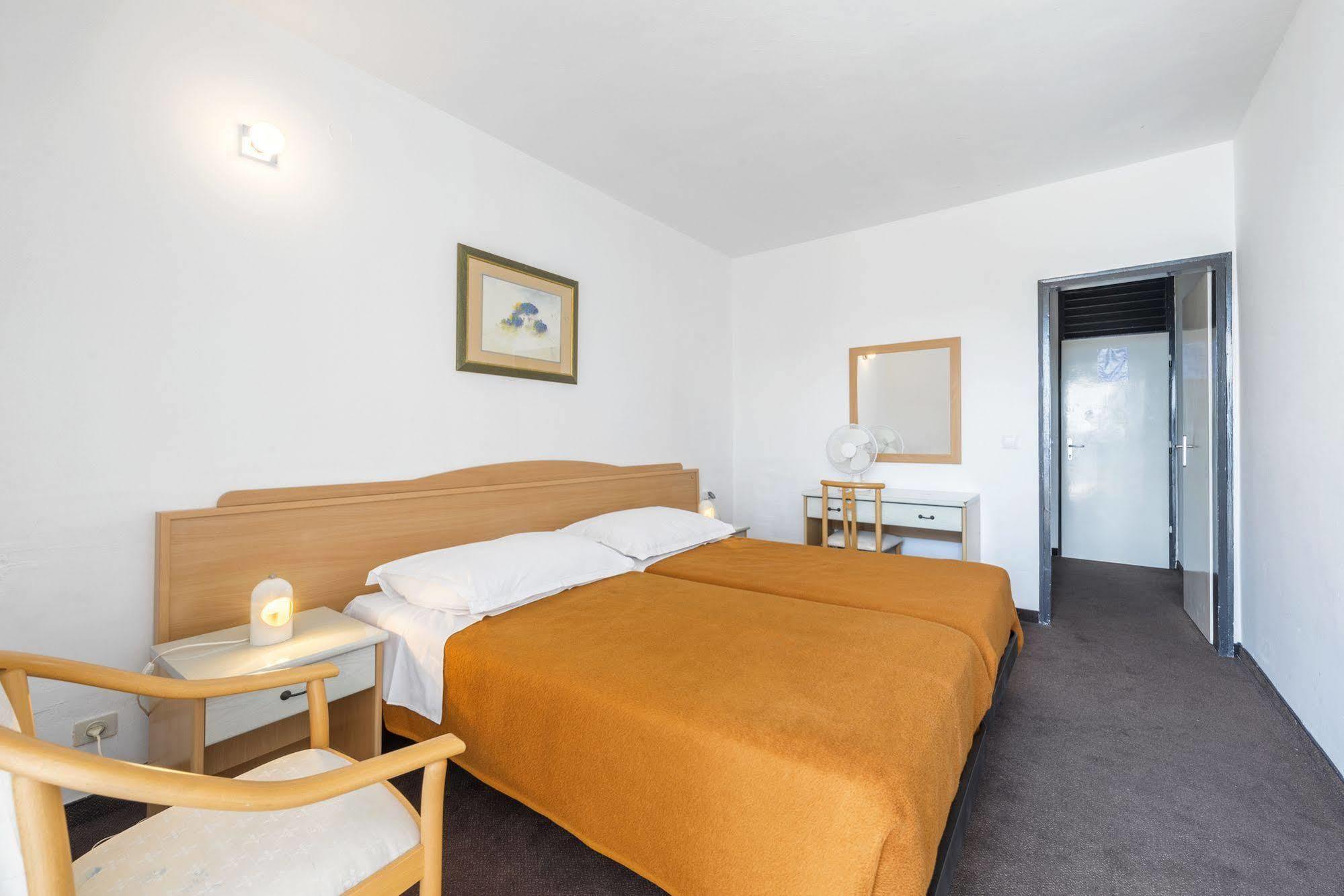 Villa Dalmacija Hvar Hotel Хвар Екстериор снимка