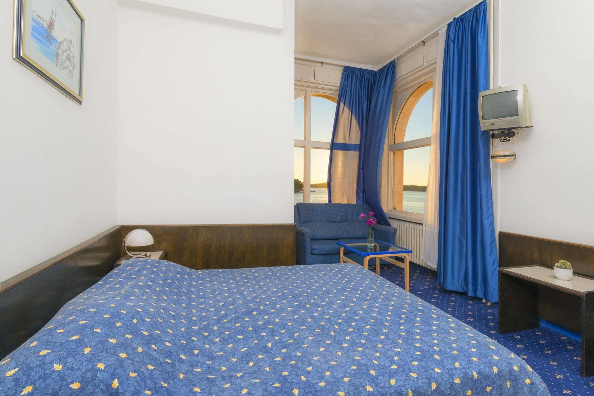 Villa Dalmacija Hvar Hotel Хвар Екстериор снимка